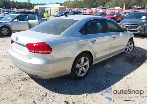2015 Volkswagen Passat 1.8T Limited Edition from USA, damaged, VIN 1VWAS7A31FC083006